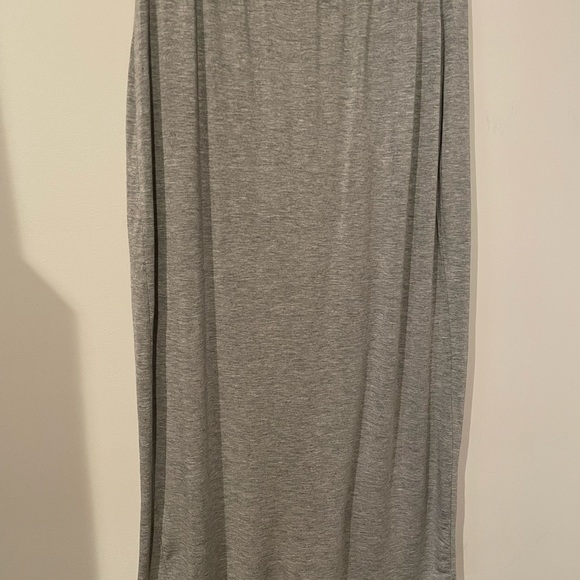 Ultra Flirt Women Skirt with front slit, Large, Gray. - Picture 11 of 15